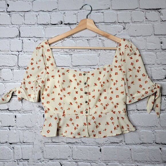Dress Forum Cream Red Floral Sweetheart Neck Crop Top Size S
